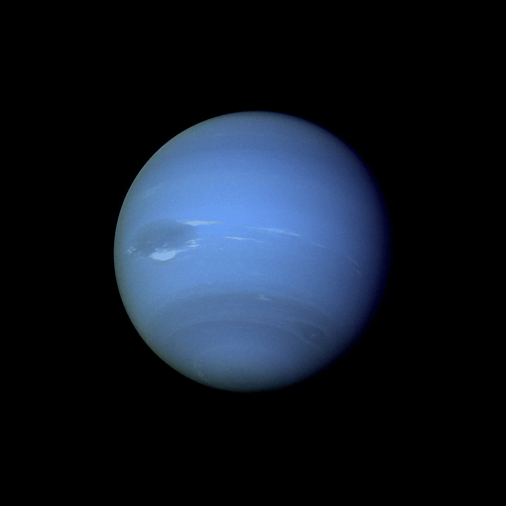 Voyager 2 Image of Neptune