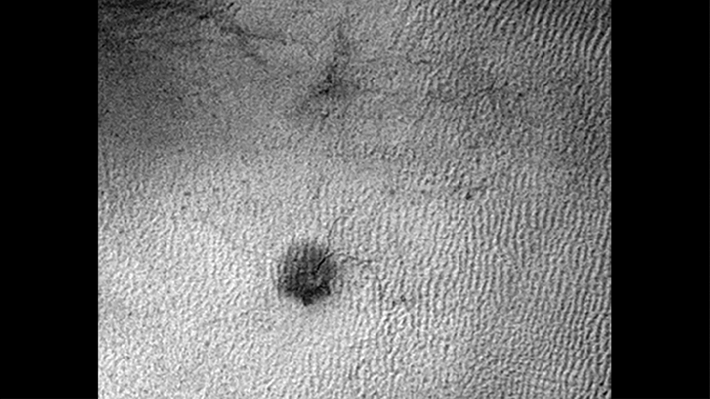 ‘Baby Spider’: Growth of a Martian Trough Network