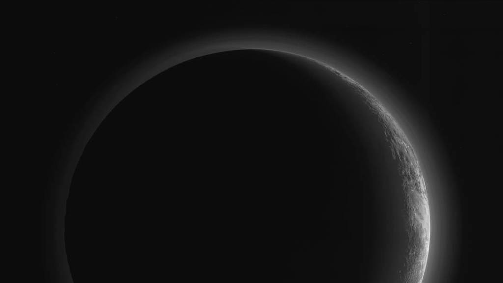 A Full View of Pluto’s Stunning Crescent
