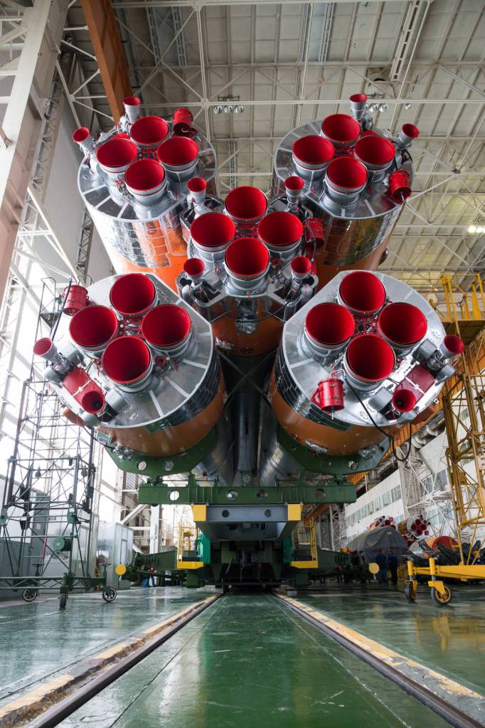 The Soyuz TMA-20M spacecraft is assembled