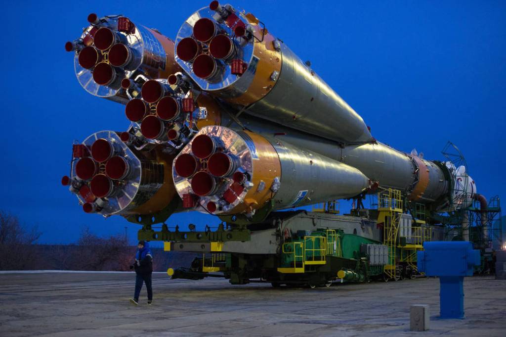 The Soyuz TMA-20M spacecraft is rolled out to the launch pad