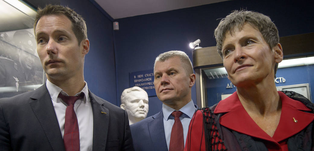 Expedition 50 Crew Members Tour Museum in Star City
