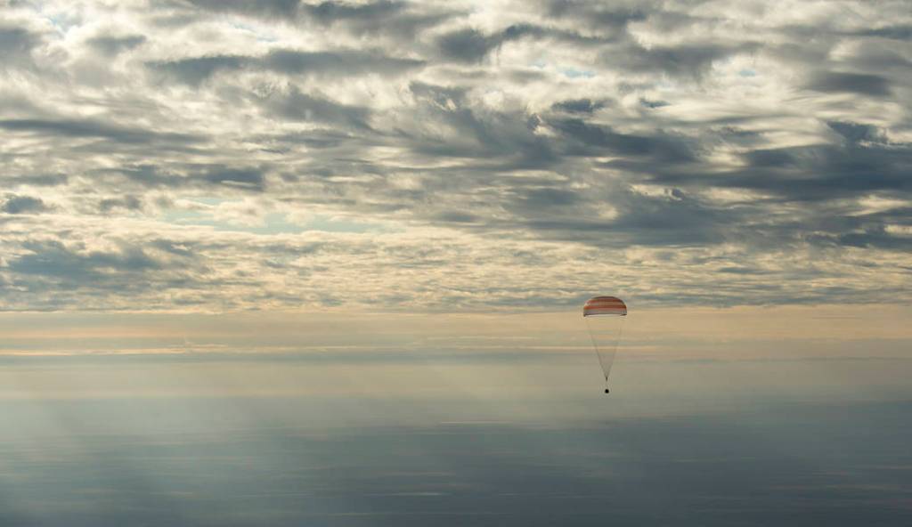 Expedition 49 Soyuz Spacecraft Landing