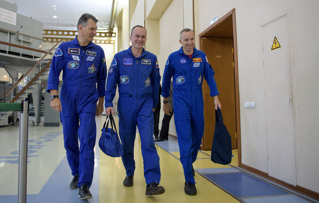Expedition 52 Crew Members