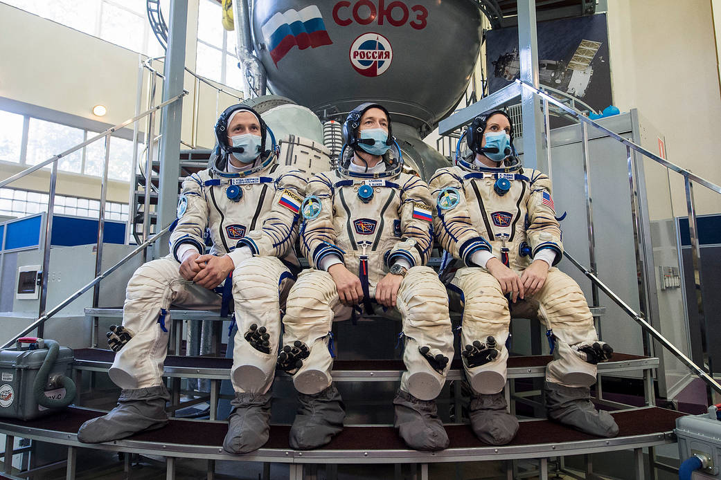 Expedition 64 crew members during Soyuz qualification exams