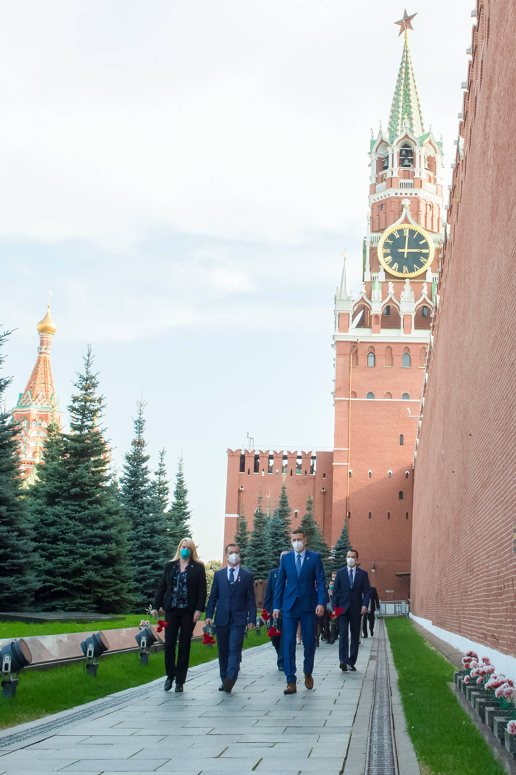 Expedition 64 prime crew members at Red Square