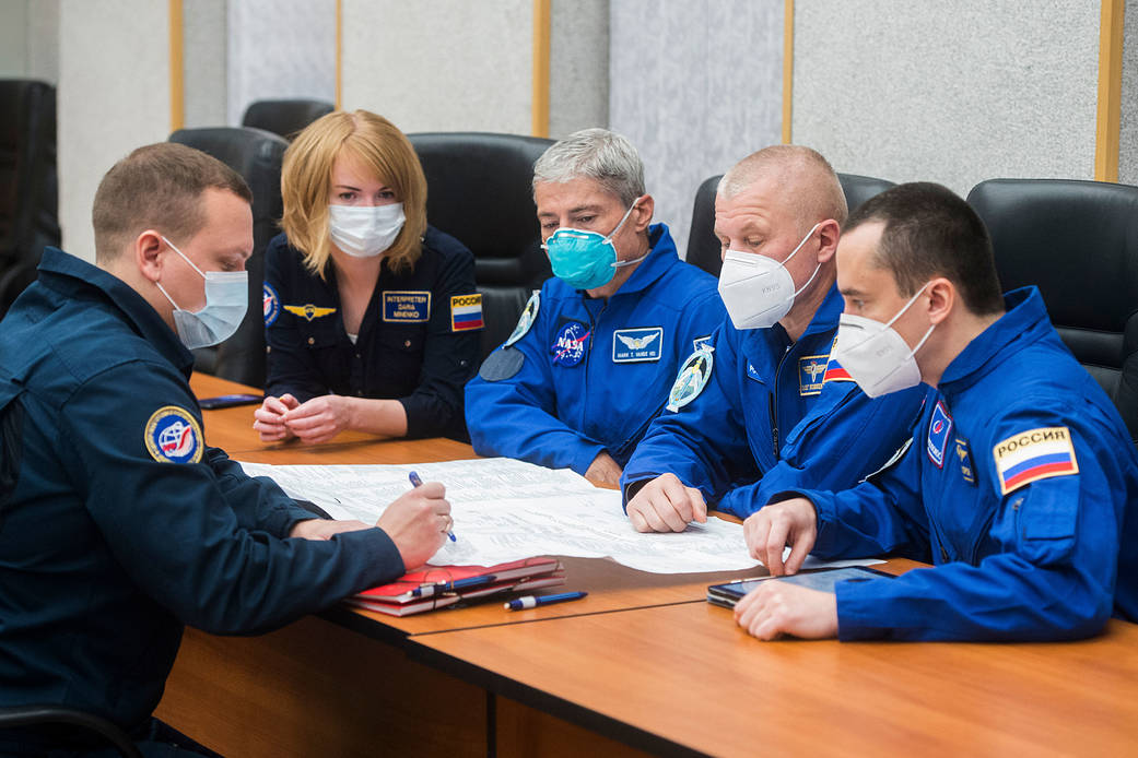 Expedition 64 backup crew members review launch procedures