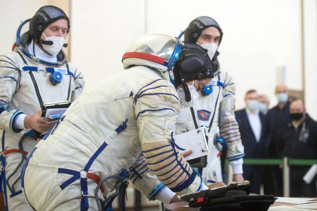 Expedition 65 crew member Mark Vande Hei of NASA