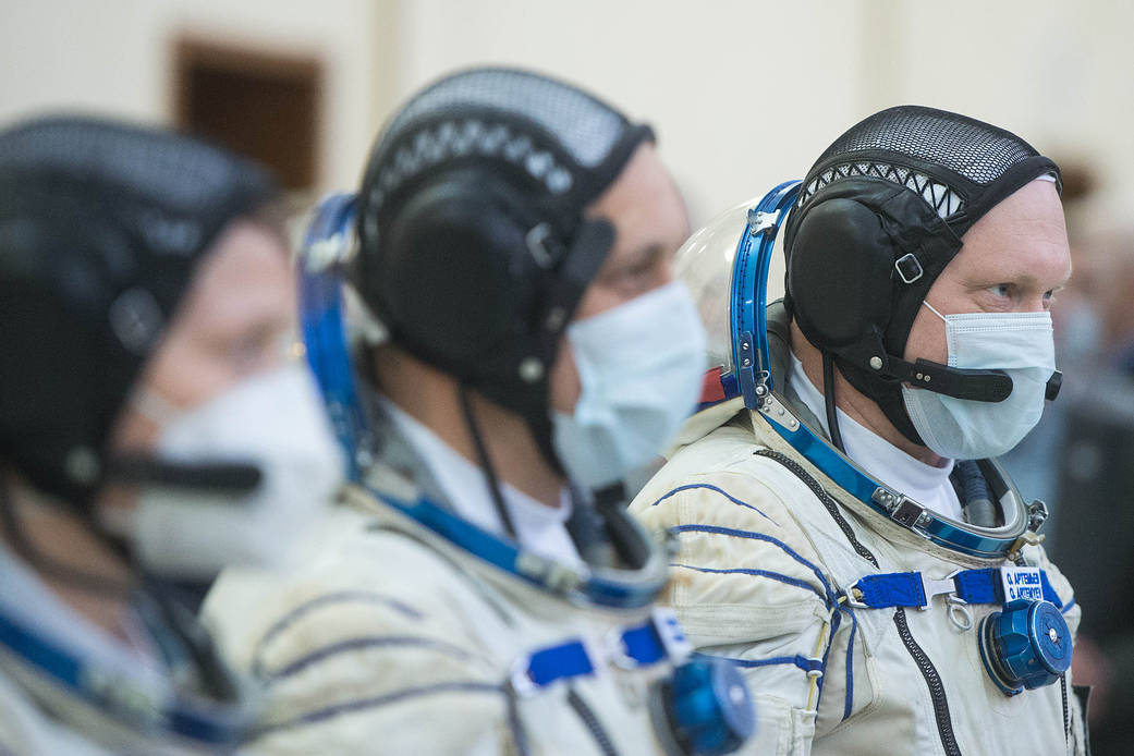 Expedition 65 backup crew members arrive for Soyuz qualification exams