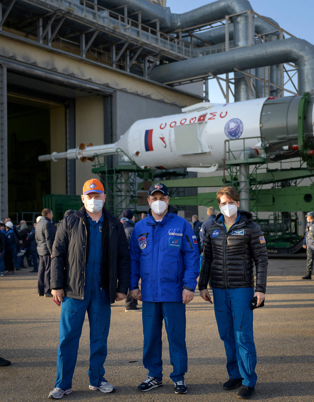 The Expedition 65 backup crew during Soyuz rocket roll out