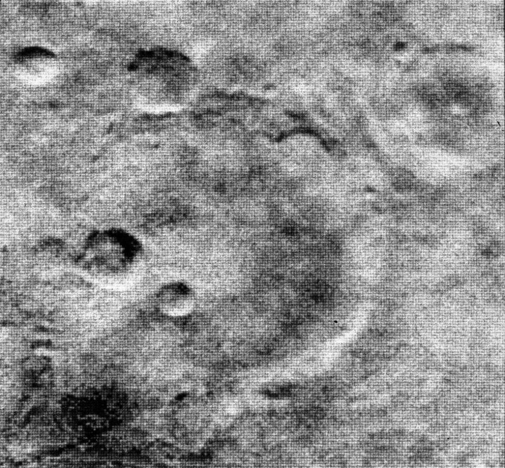 Mariner 4 Image of Mars