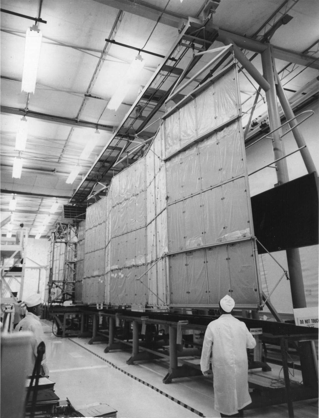 This week in 1965, technicians at Kennedy Space Center attached the Pegasus C satellite to the SA-10 Instrument Unit, S-IU-10.