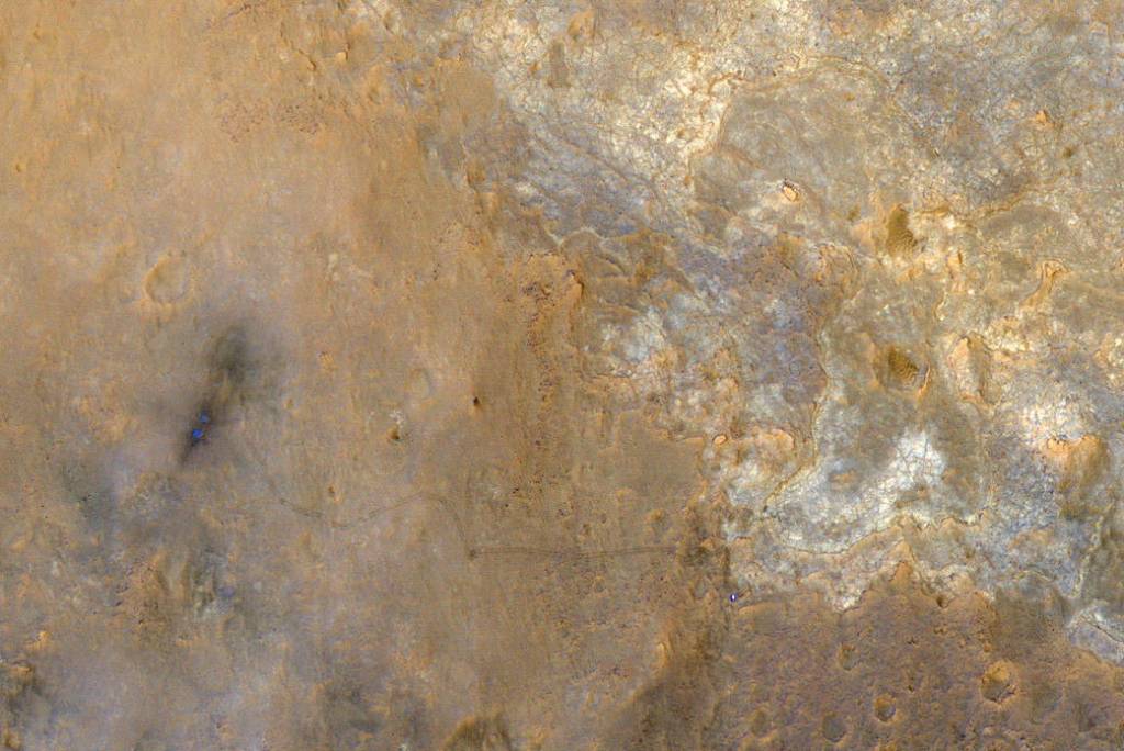 View From Mars Orbiter Showing Curiosity Rover at ‘Shaler’