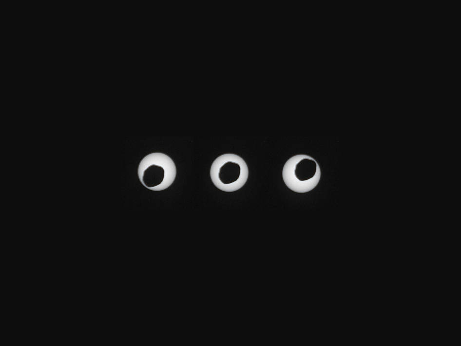 Annular eclipse of the Sun by Phobos