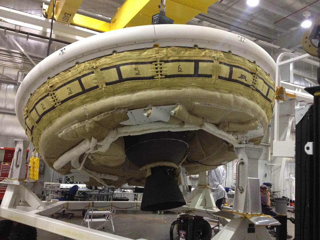 A saucer-shaped test vehicle 