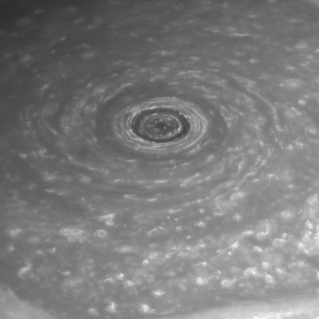 Saturn's great vortex at its north pole 