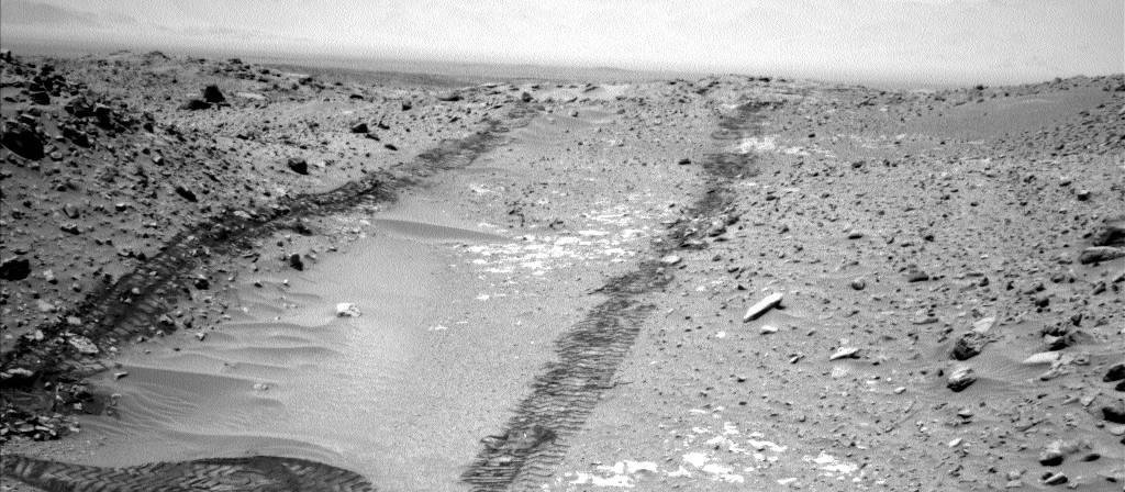 Rover tracks on Mars