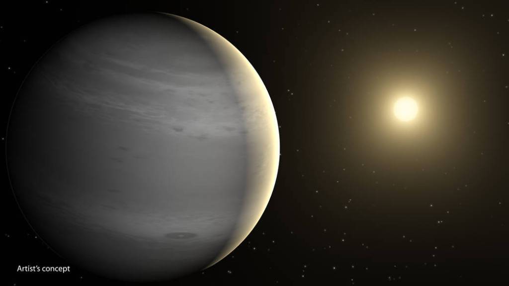 Helium-Shrouded Planets