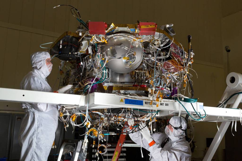 InSight Lander in Assembly