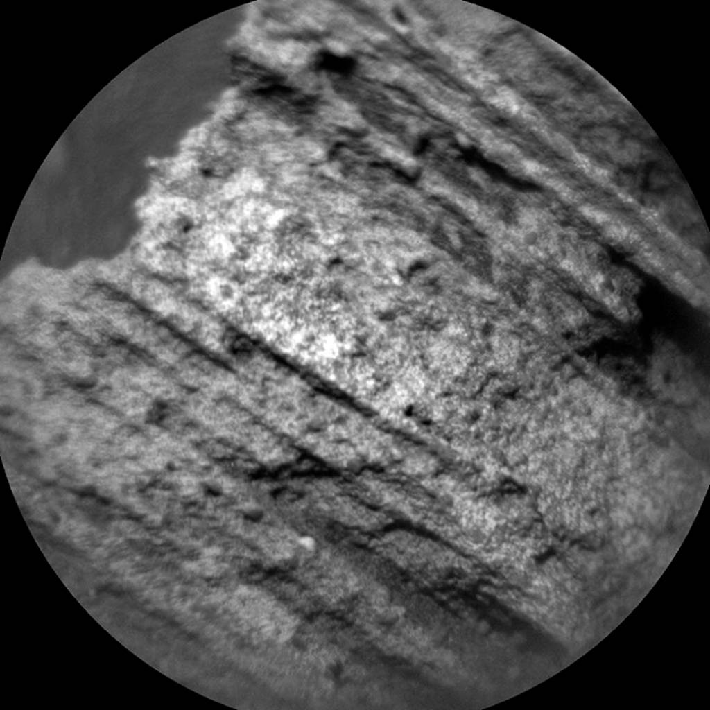 Auto-Focused on Details in “Yellowjacket” on Mars