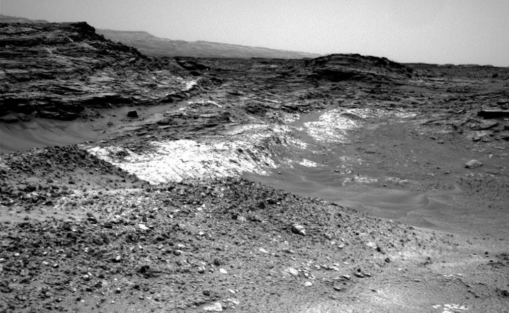 Rover’s Reward for Climbing: Exposed Geological Contact