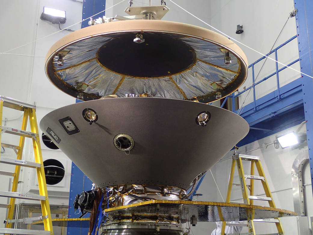 The heat shield is suspended above the rest of the InSight spacecraft