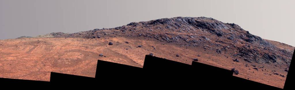 ‘Hinners Point’ Above Floor of ‘Marathon Valley’ on Mars (Enhanced Color)