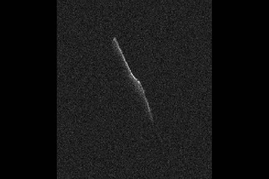 Elongated Asteroid Will Safely Pass Earth on Christmas Eve