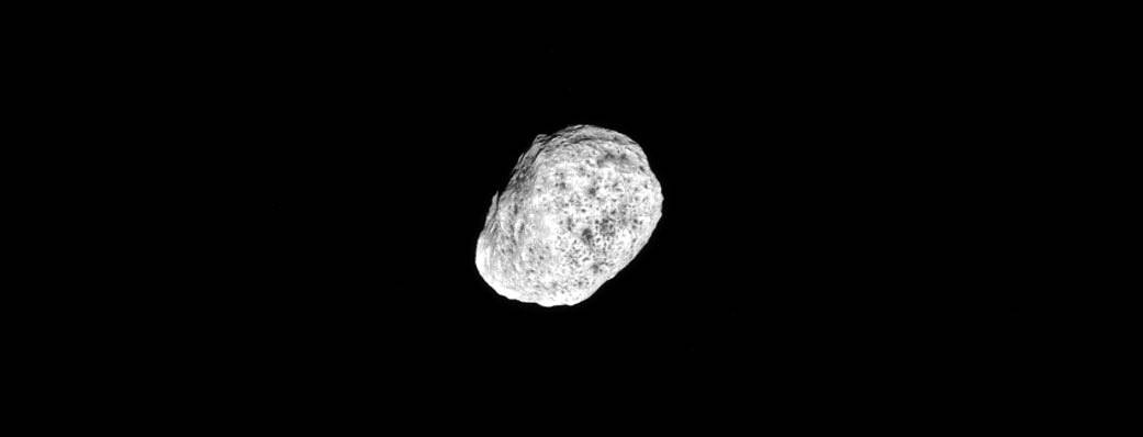 Saturn's moon Hyperion 