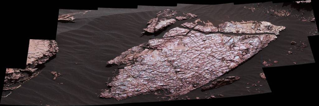 Mars Rover’s Mastcam View of Possible Mud Cracks