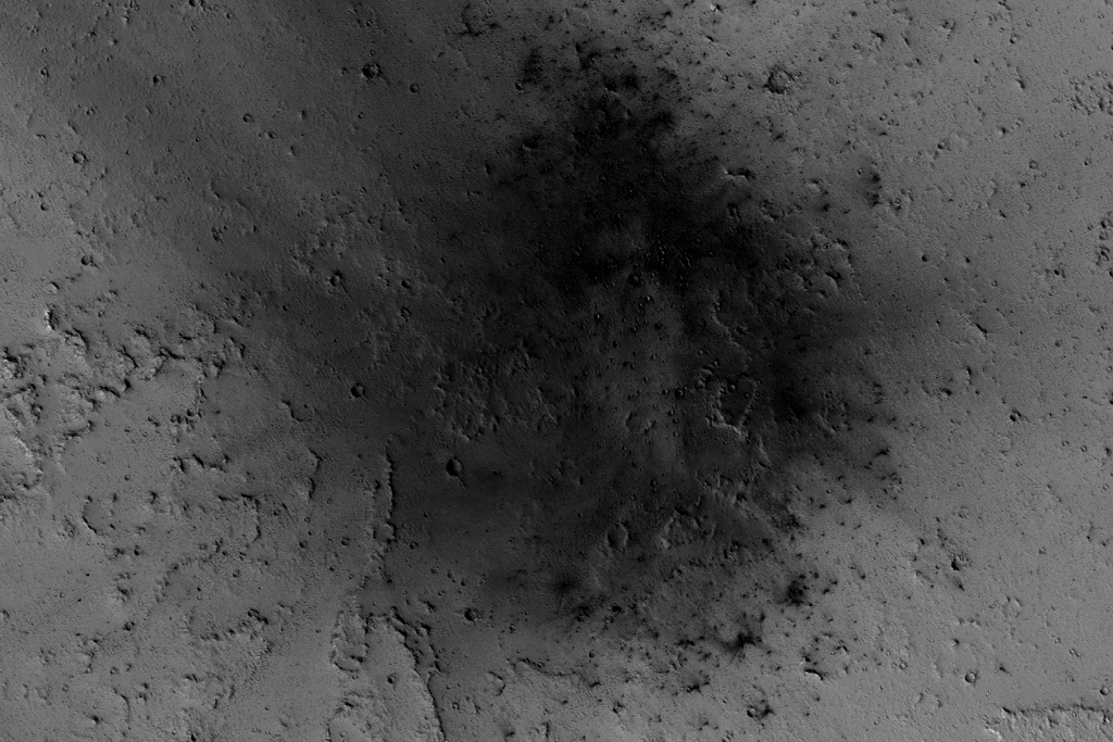Mars Reconnaissance Orbiter Observes Changes