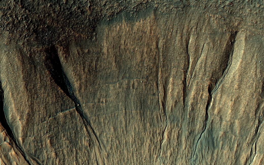 Impact crater in Terra Sirenum on Mars