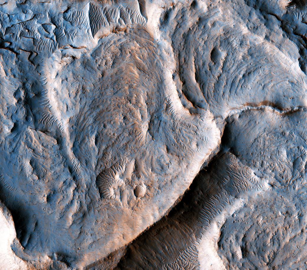 This is a portion of an inverted fluvial channel in the region of Aeolis/Zephyria Plana, at the Martian equator