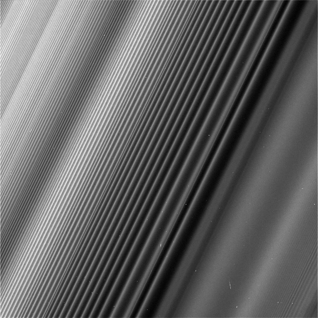 Wave structure in Saturn's rings 
