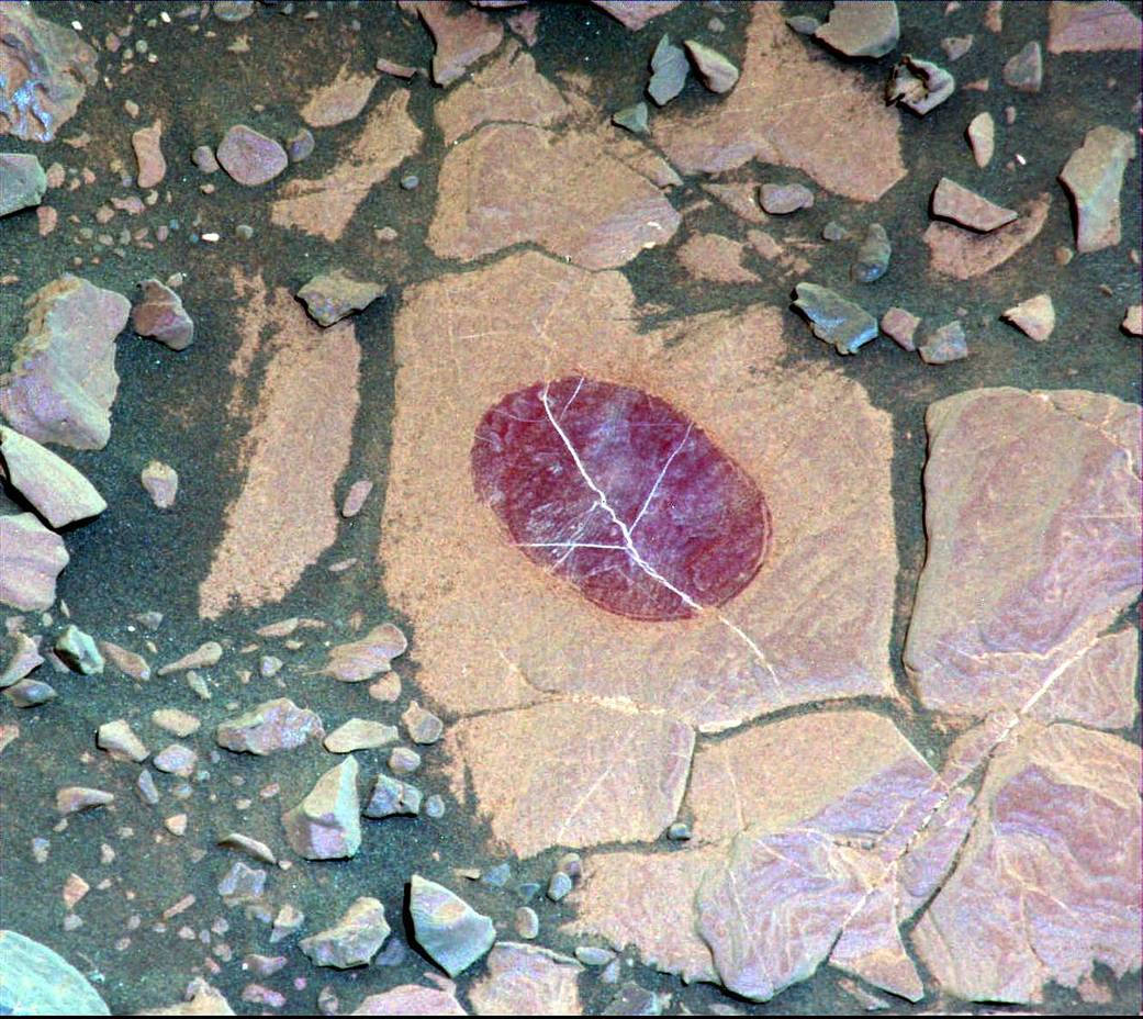 Science-Filters on Curiosity Study of Martian Rock Sees Hematite 