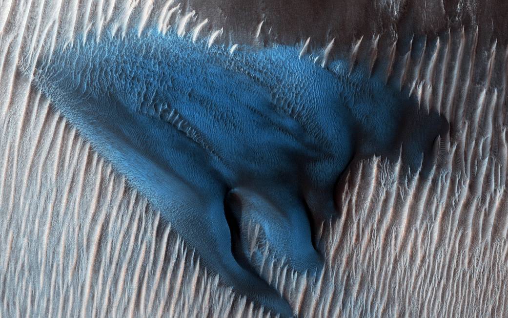 Sand Dunes on Mars
