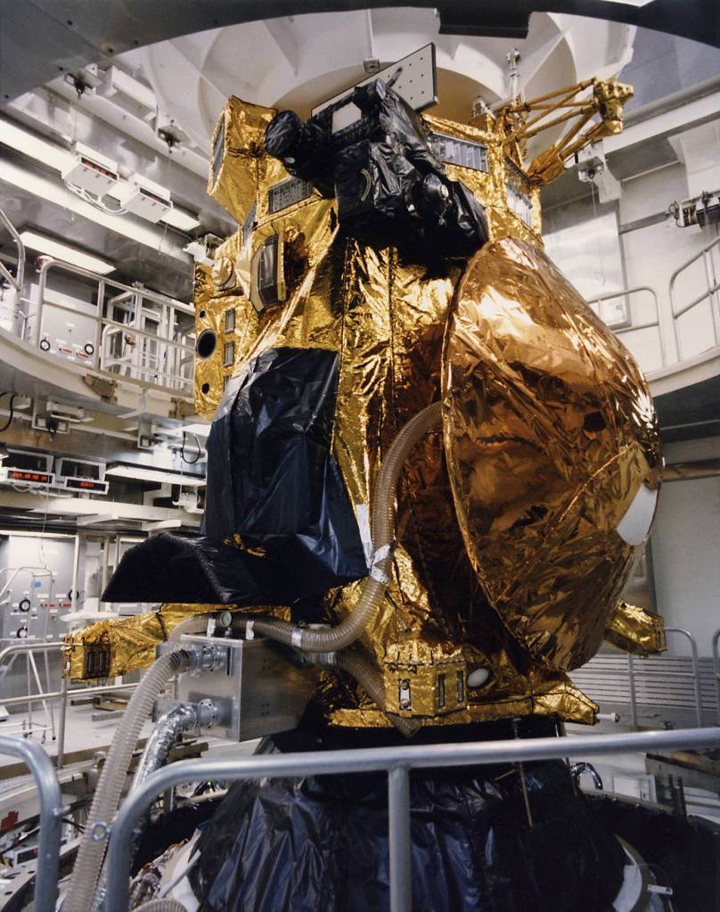 Cassini Processing and Launch Gallery