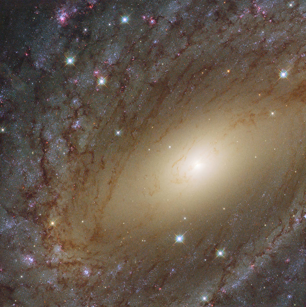 Hubble image of NGC 6744