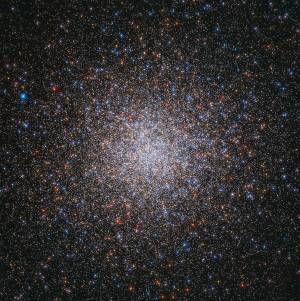 Hubble image of Messier 2
