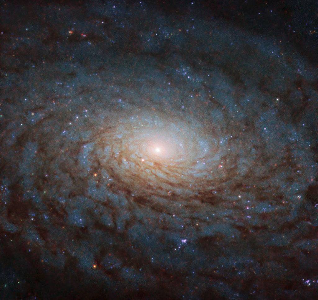 NGC 4380, Hubble image