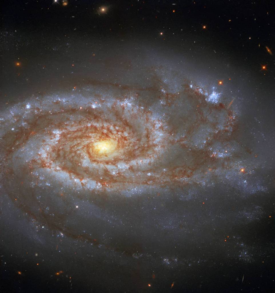 spiral galaxy NGC 5861 as viewed by Hubble