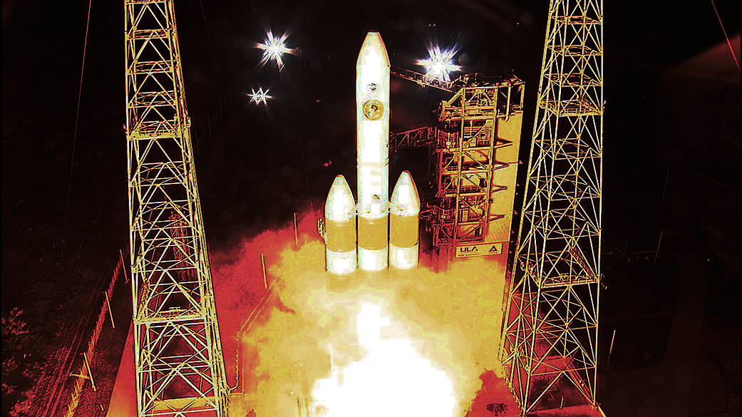 Delta IV Heavy Lifts off for Parker Solar Probe Mission