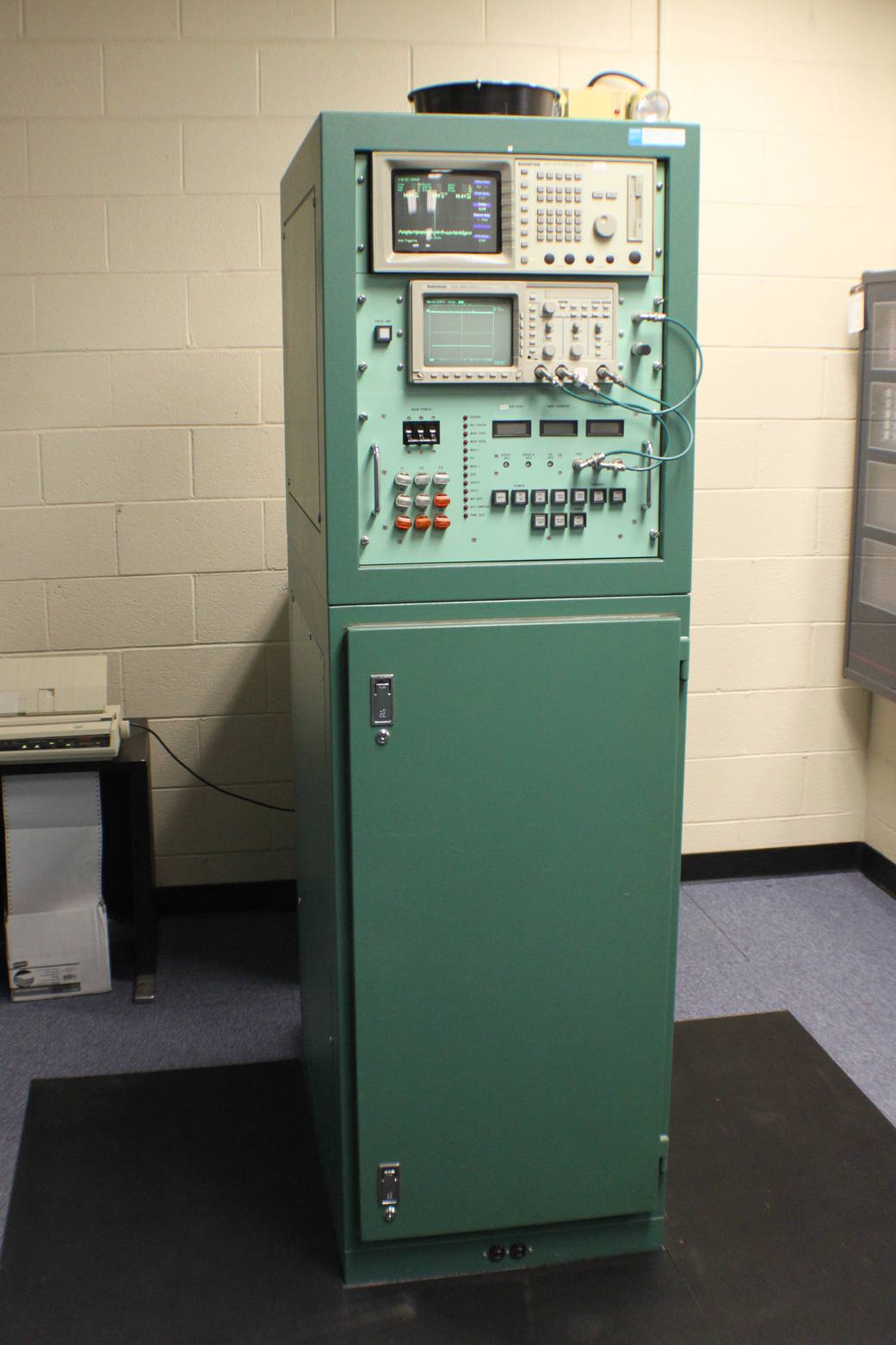 RIR-716 Radar Transmitter and associated test equipment