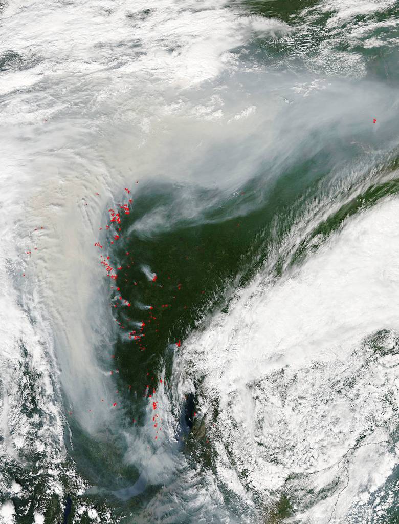 Fires and Smoke Continue to Plague Central Russia