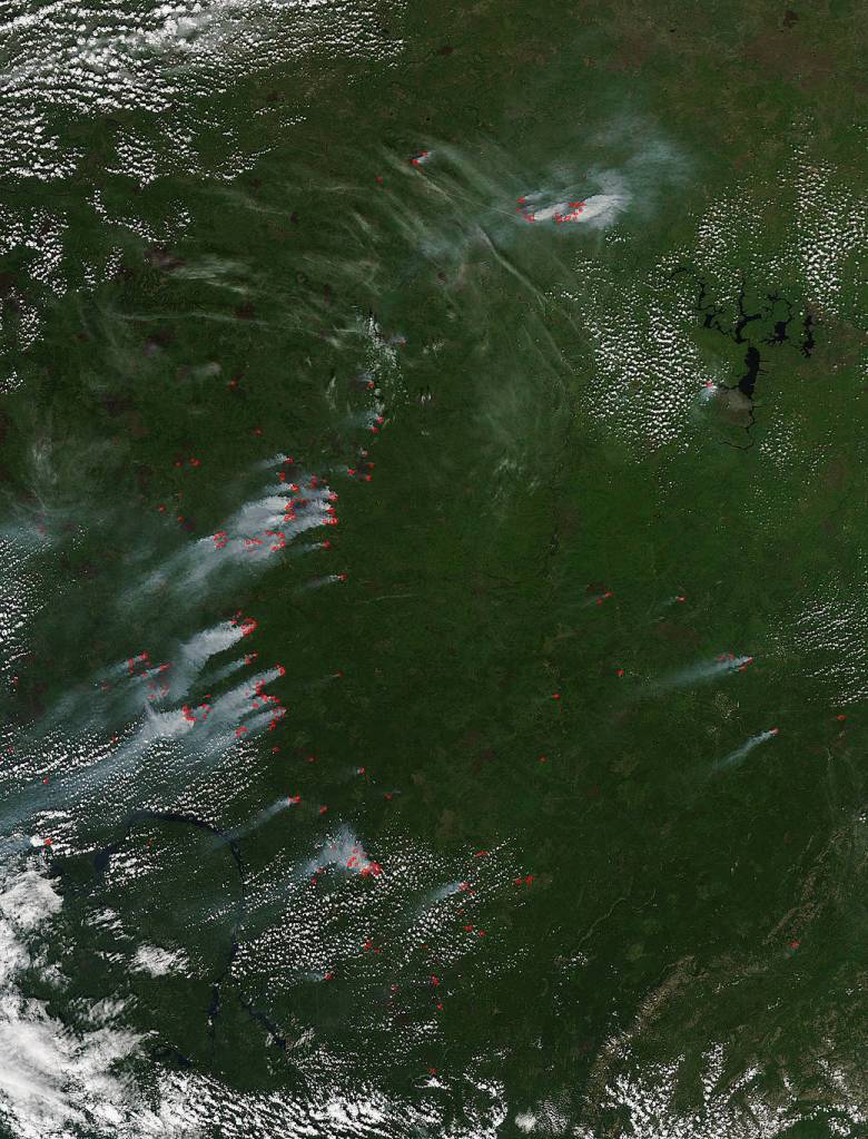 Fires Continue to Burn in Russia, Fire Scars Also Visible