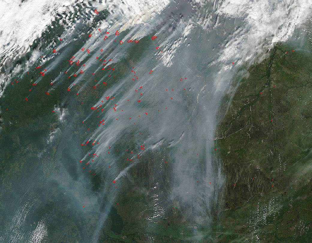 Aqua image of fires in Siberia