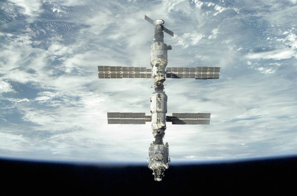 ISS Assembly Mission 1R