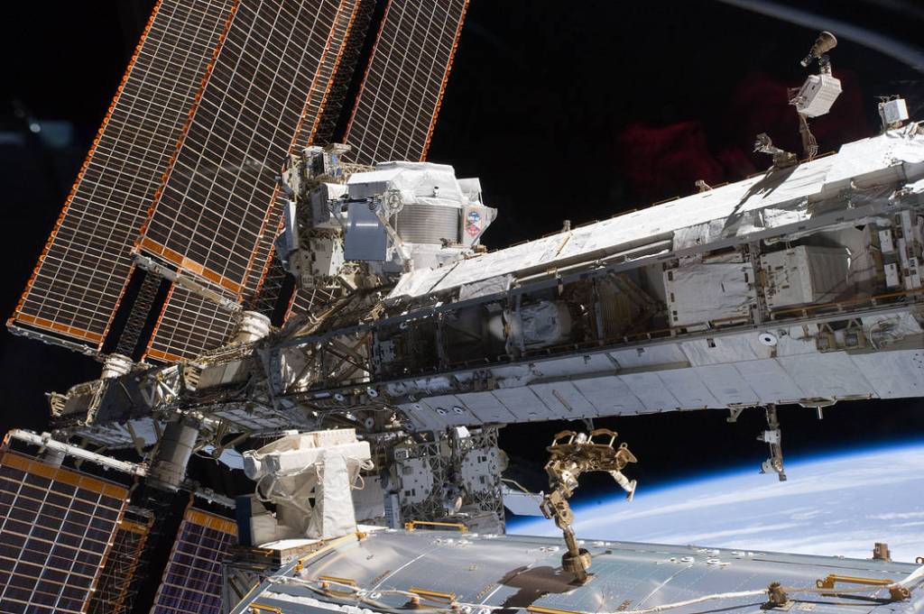 The Alpha Magnetic Spectrometer-2 (AMS)