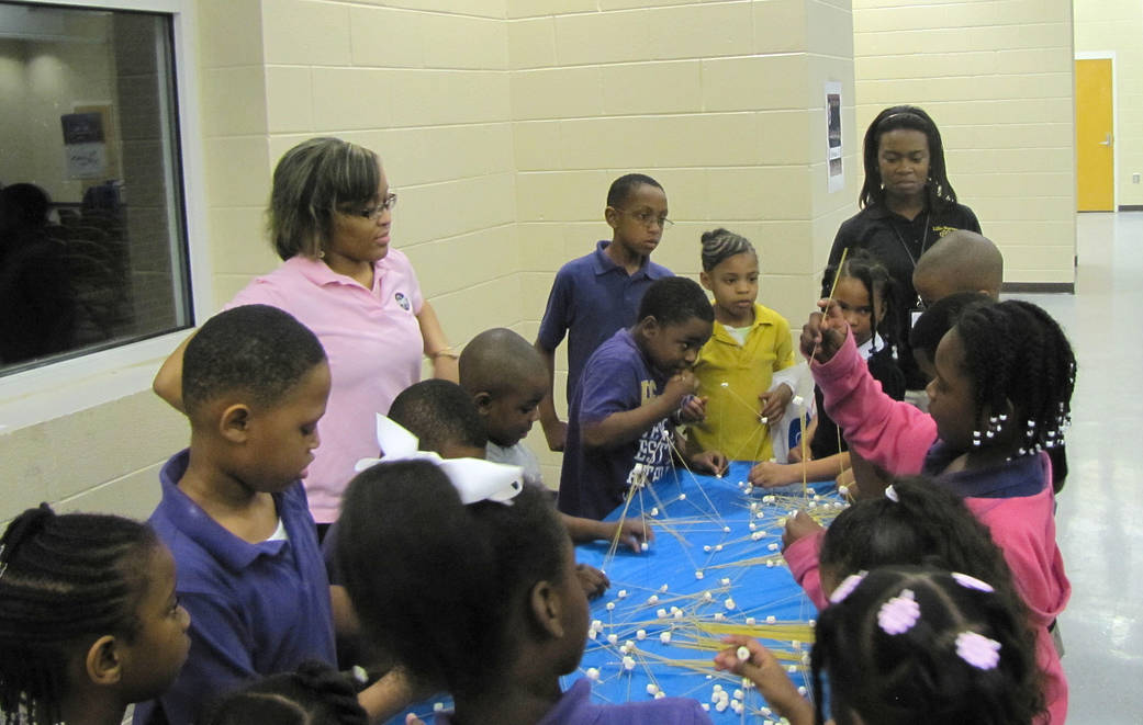 Stennis Hosts School Outreach Activities