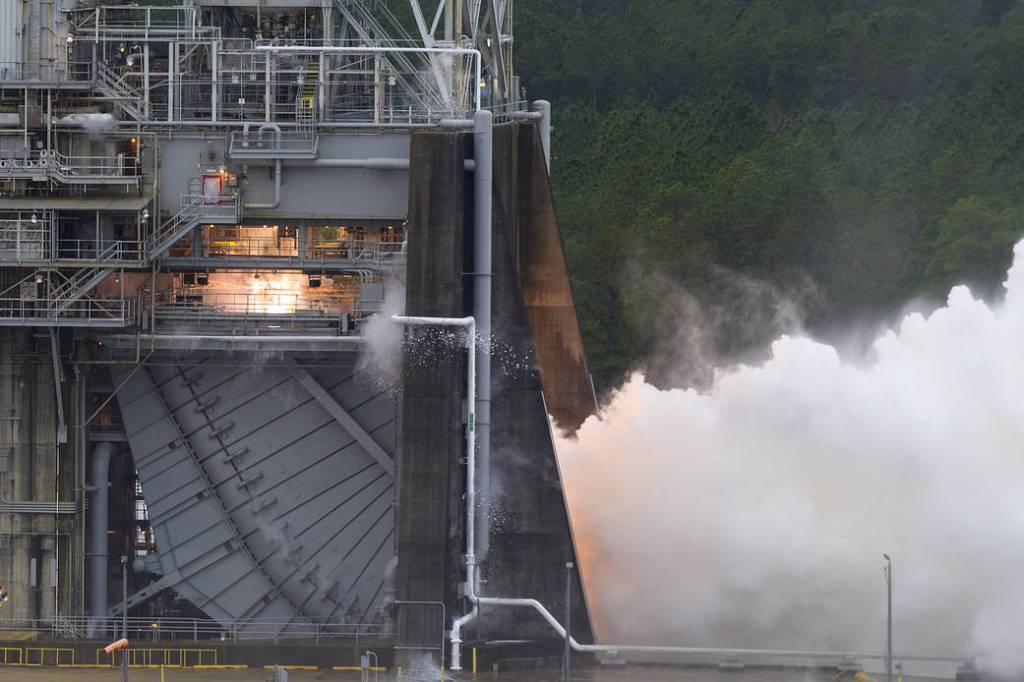 NASA Picks Up Where It Left Off In 2017, Tests RS-25 Flight Controller